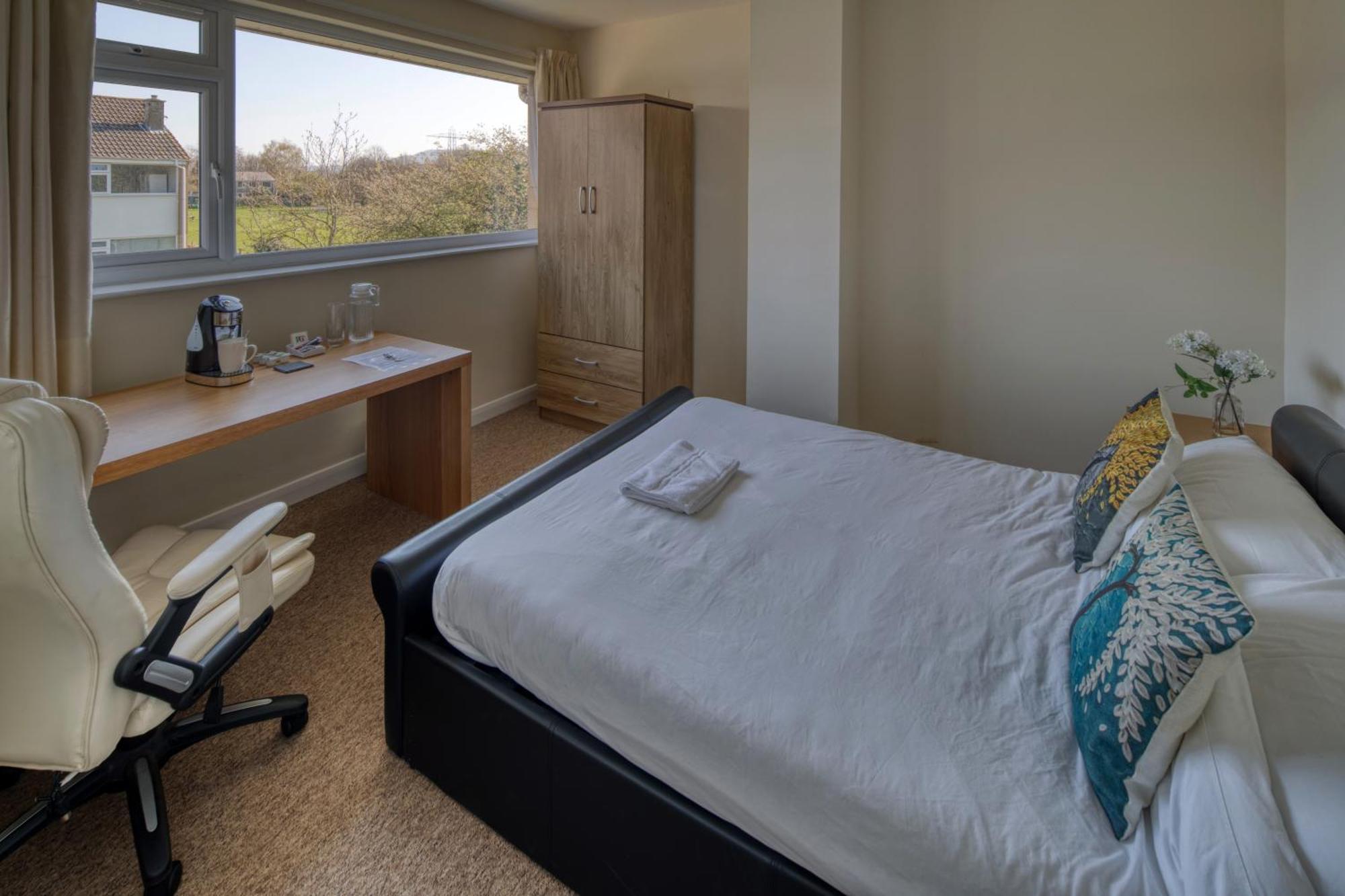 Henry'S Guesthouse Bath Eksteriør bilde